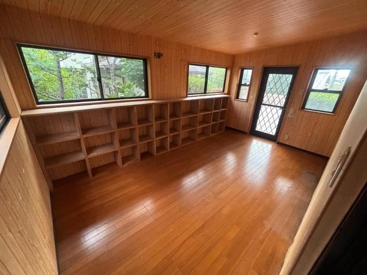 7LDK house in Nishinomiya, Hyogo - Photo 1