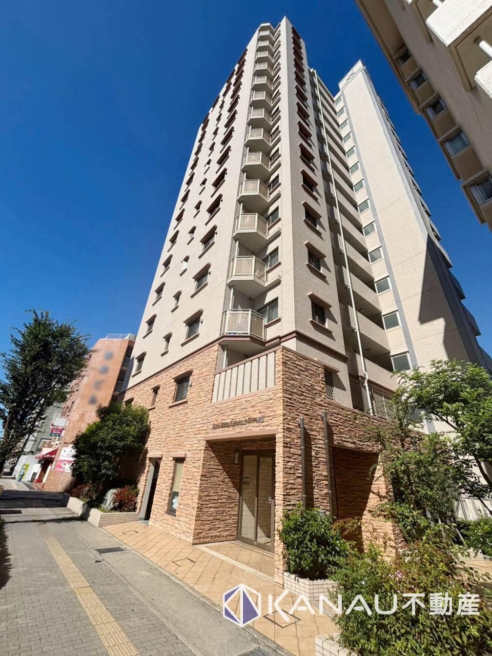 4LDK apartment in Akashi, Hyogo - Photo 1