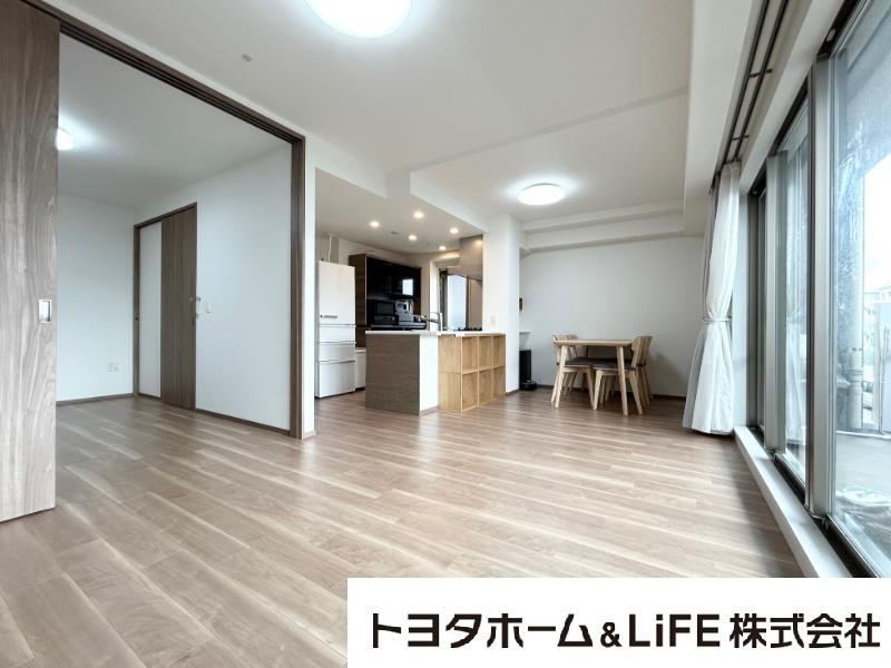 3LDK apartment in Toyota, Aichi - Photo 1