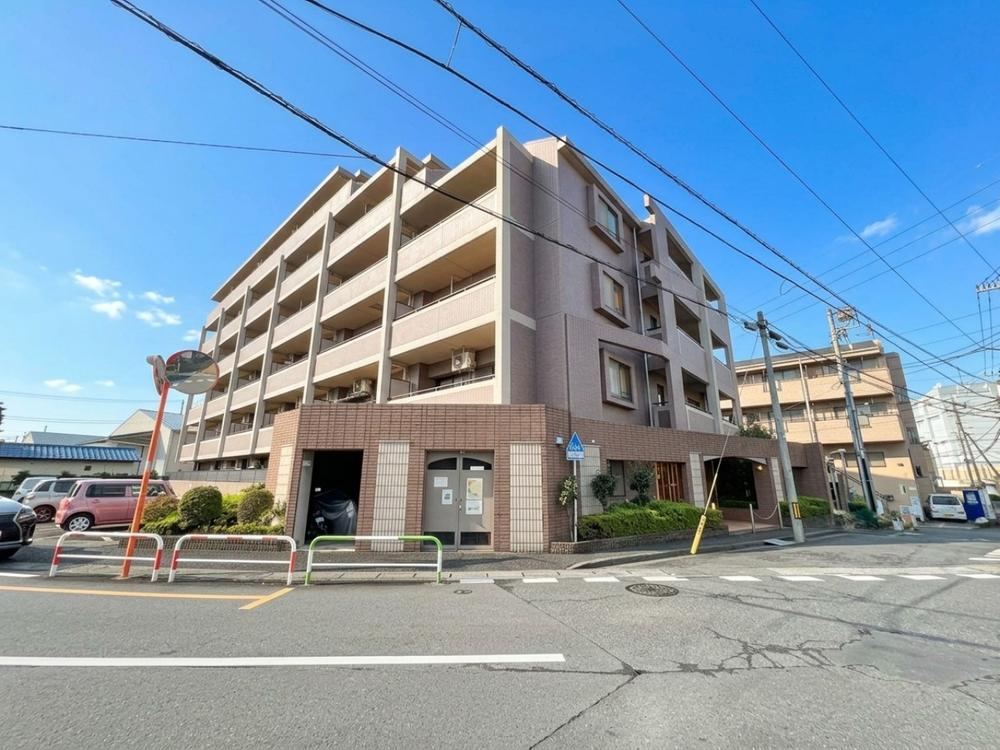 3LDK apartment in Niiza, Saitama - Photo 1