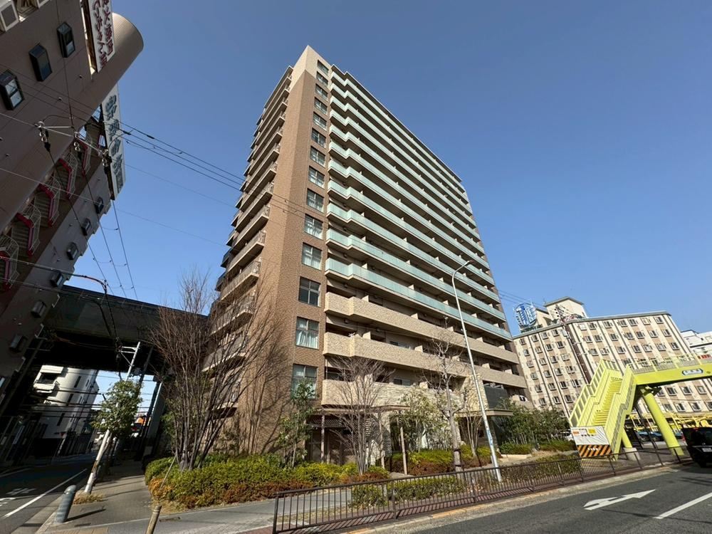 3LDK apartment in Higashisumiyoshi Ward, Osaka - Photo 1