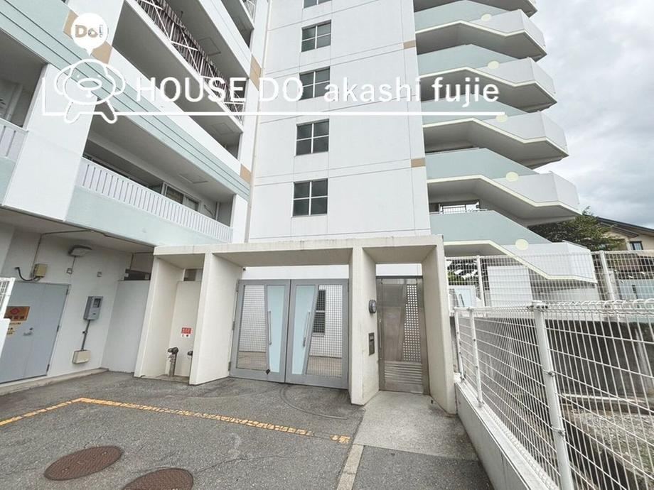 2LDK apartment in Akashi, Hyogo - Photo 1