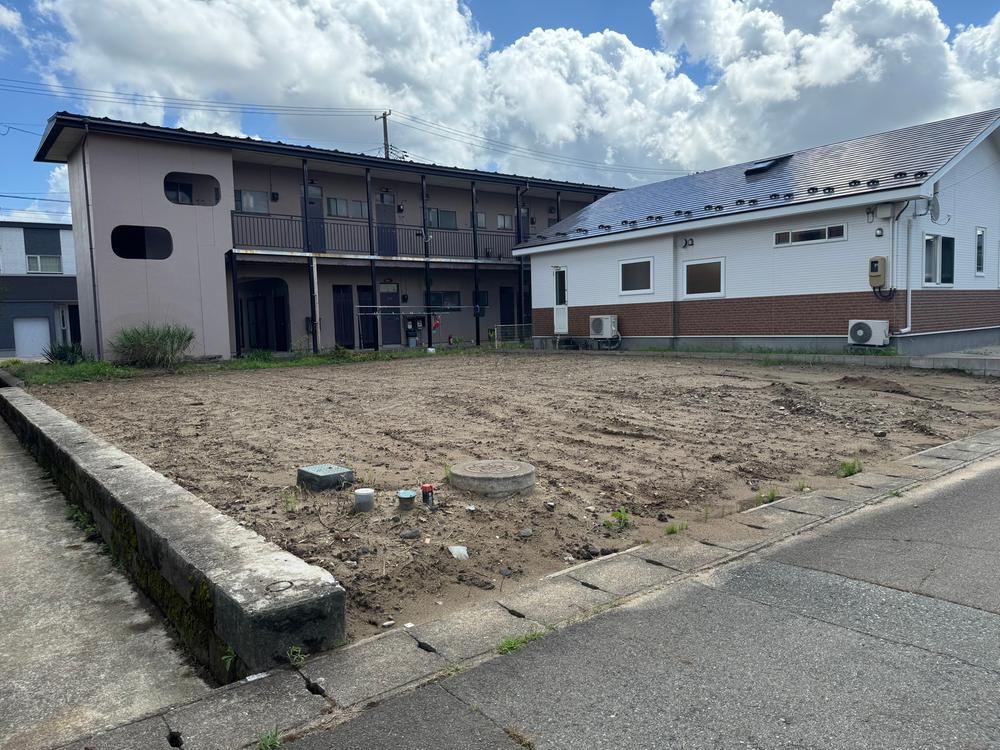 206 m² land in Akita, Akita - Photo 1