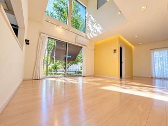 2LDK+2S house in Onojo