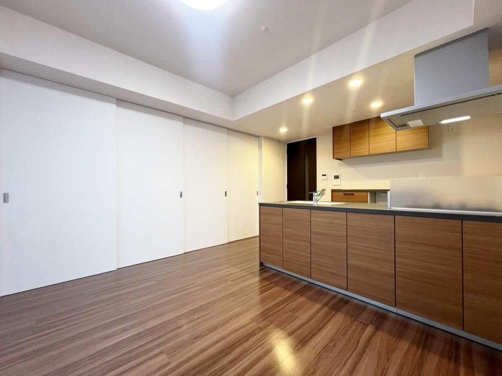 2LDK apartment in Kita Ward, Tokyo - Photo 1