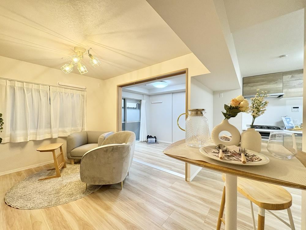 2LDK apartment in Nerima Ward, Tokyo - Photo 1