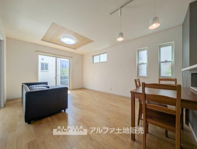 4LDK house in Tachikawa, Tokyo - Photo 1