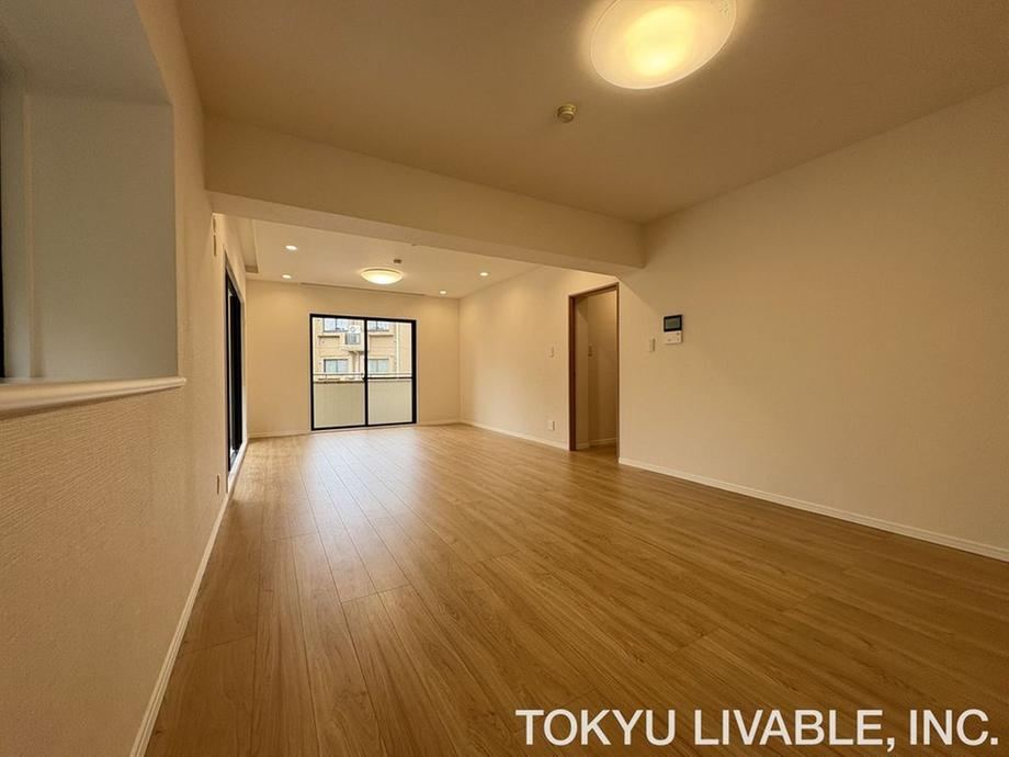 3LDK apartment in Seya Ward, Yokohama, Kanagawa - Photo 1