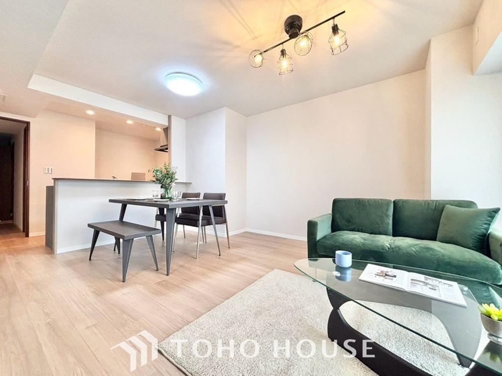 4LDK apartment in Komaki, Aichi - Photo 1