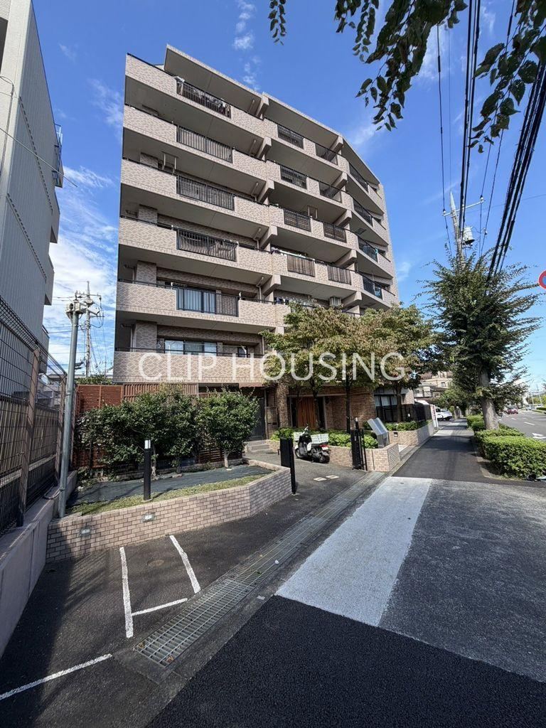 3LDK apartment in Hachioji, Tokyo - Photo 1