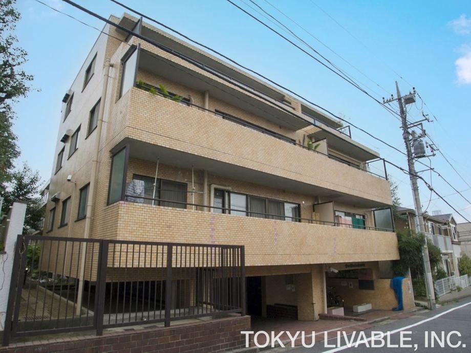 1DK apartment in Nakano Ward, Tokyo - Photo 1