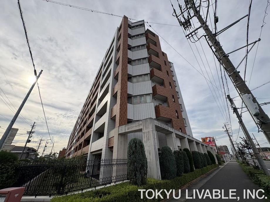 4LDK apartment in Toyoyama, Nishikasugai District, Aichi - Photo 1