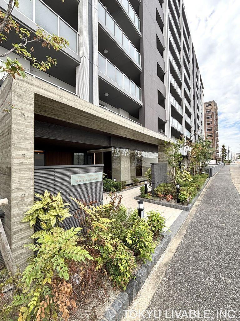 3LDK apartment in Higashi Ward, Fukuoka - Photo 1