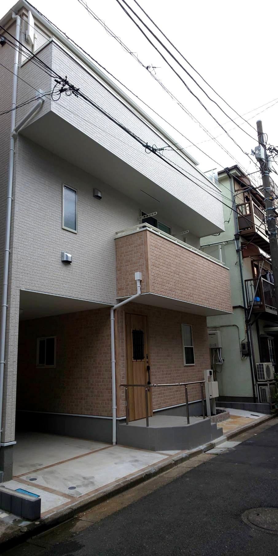 4LDK house in Koto Ward, Tokyo - Photo 1