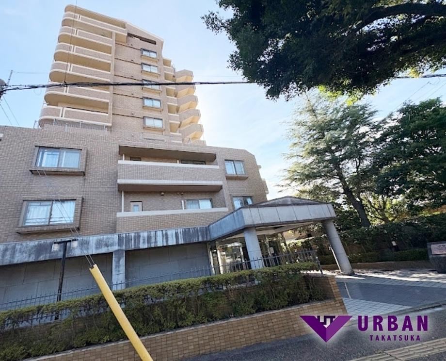 4LDK apartment in Miyazaki, Miyazaki - Photo 1