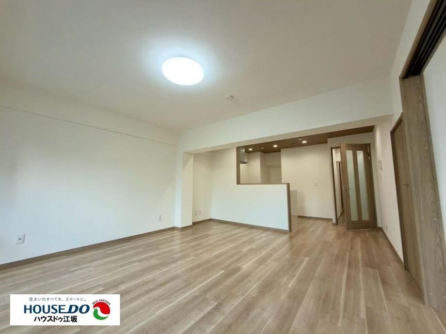 3LDK apartment in Suita, Osaka - Photo 1