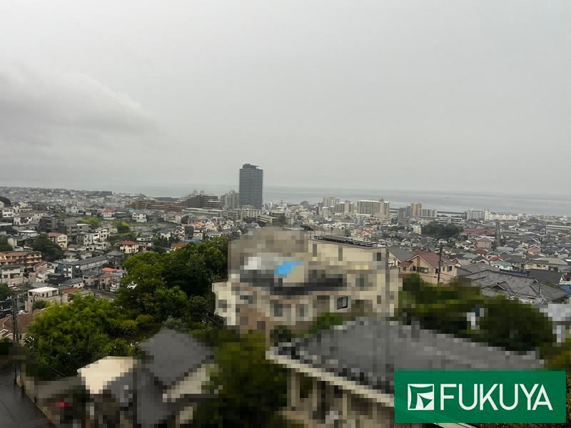 3LDK apartment in Tarumi Ward, Kobe, Hyogo - Photo 1
