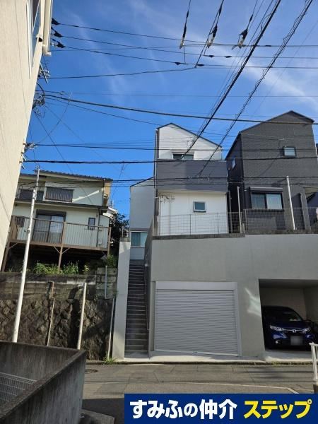 3LDK house in Isogo Ward, Yokohama, Kanagawa - Photo 1