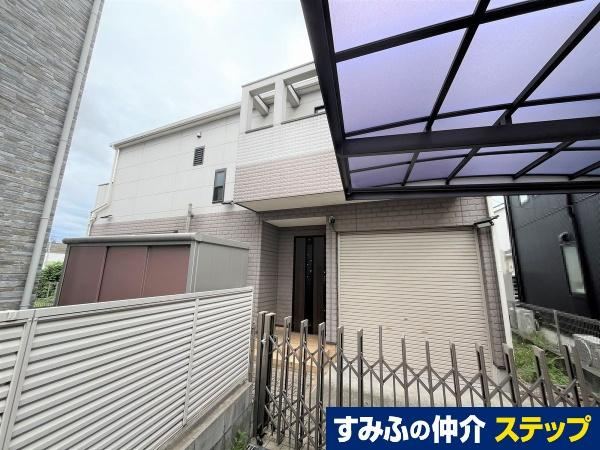 4LDK house in Katano, Osaka - Photo 1