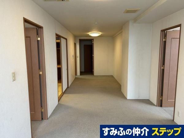 3LDK apartment in Kita Ward, Nagoya, Aichi - Photo 1