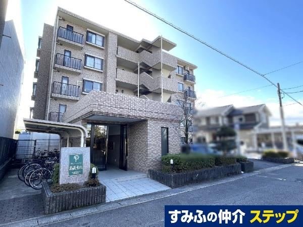 4LDK apartment in Kasugai, Aichi - Photo 1
