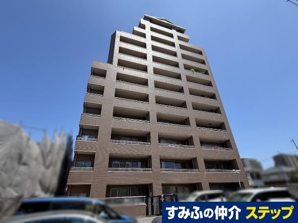 4LDK apartment in Higashi Ward, Nagoya, Aichi - Photo 1