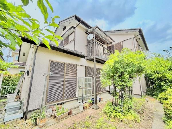4LDK house in Koshigaya, Saitama - Photo 1