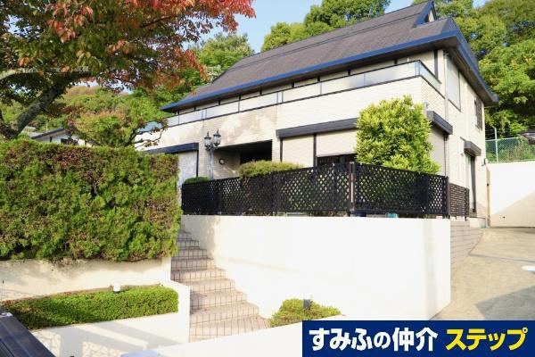 6LDK house in Takarazuka, Hyogo - Photo 1