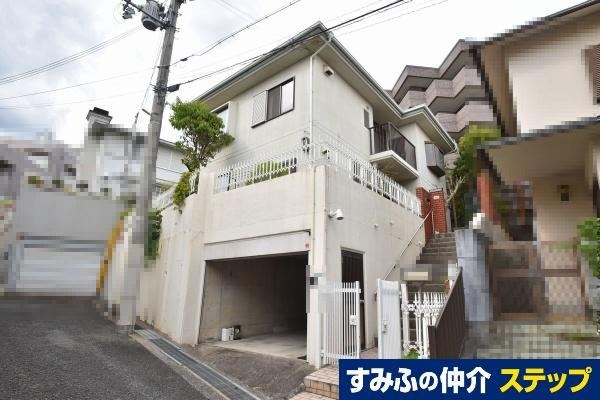 4LDK+S house in Takarazuka, Hyogo - Photo 1