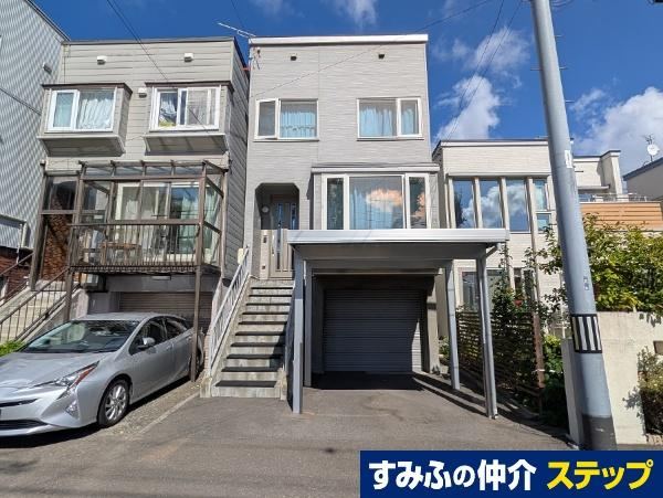 3LDK+S house in Chuo Ward, Sapporo, Hokkaido - Photo 1