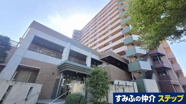4LDK+S apartment in Aoba Ward, Sendai, Miyagi - Photo 1