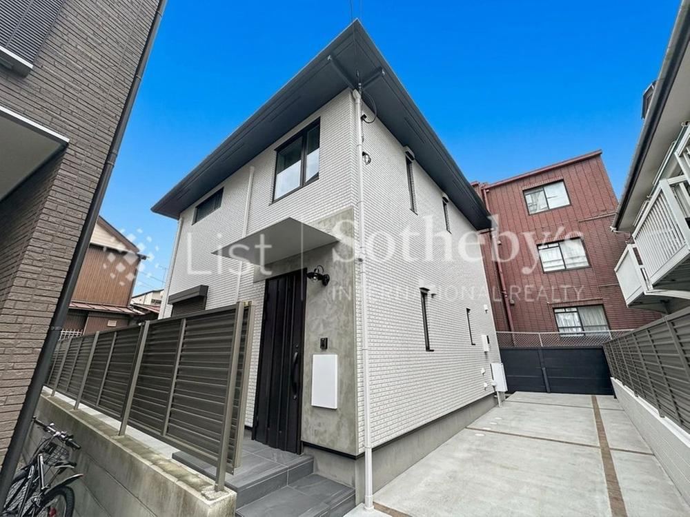 3LDK+S house in Setagaya Ward, Tokyo - Photo 1