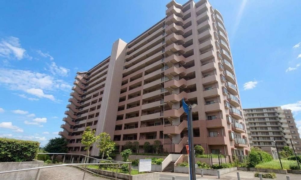 3LDK apartment in Kanazawa Ward, Yokohama, Kanagawa - Photo 1
