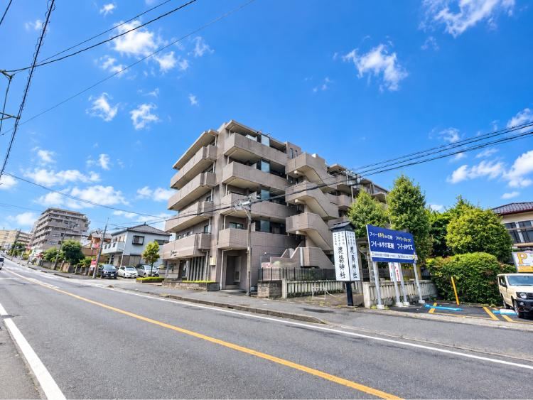 3LDK apartment in Minami Ward, Sagamihara, Kanagawa - Photo 1