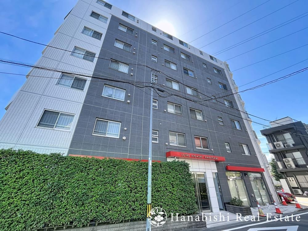 3LDK apartment in Akishima, Tokyo - Photo 1