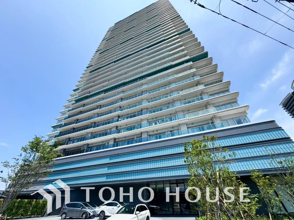 3LDK apartment in Mihama Ward, Chiba - Photo 1