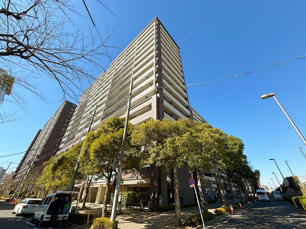 3LDK apartment in Koto Ward, Tokyo - Photo 1