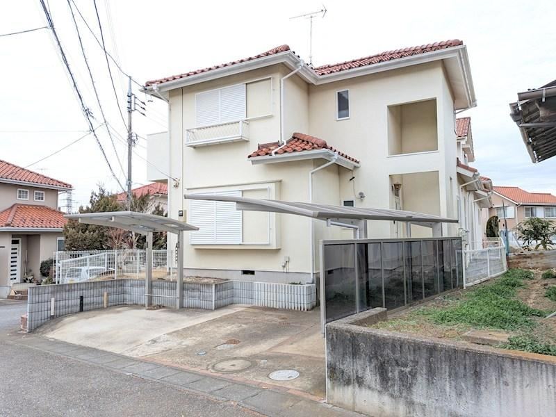 4LDK house in Tsuchiura, Ibaraki - Photo 1