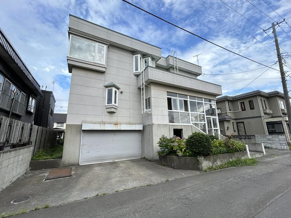 4LDK+S house in Aomori, Aomori - Photo 1