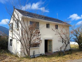 4LDK+S house in Shimotakai District