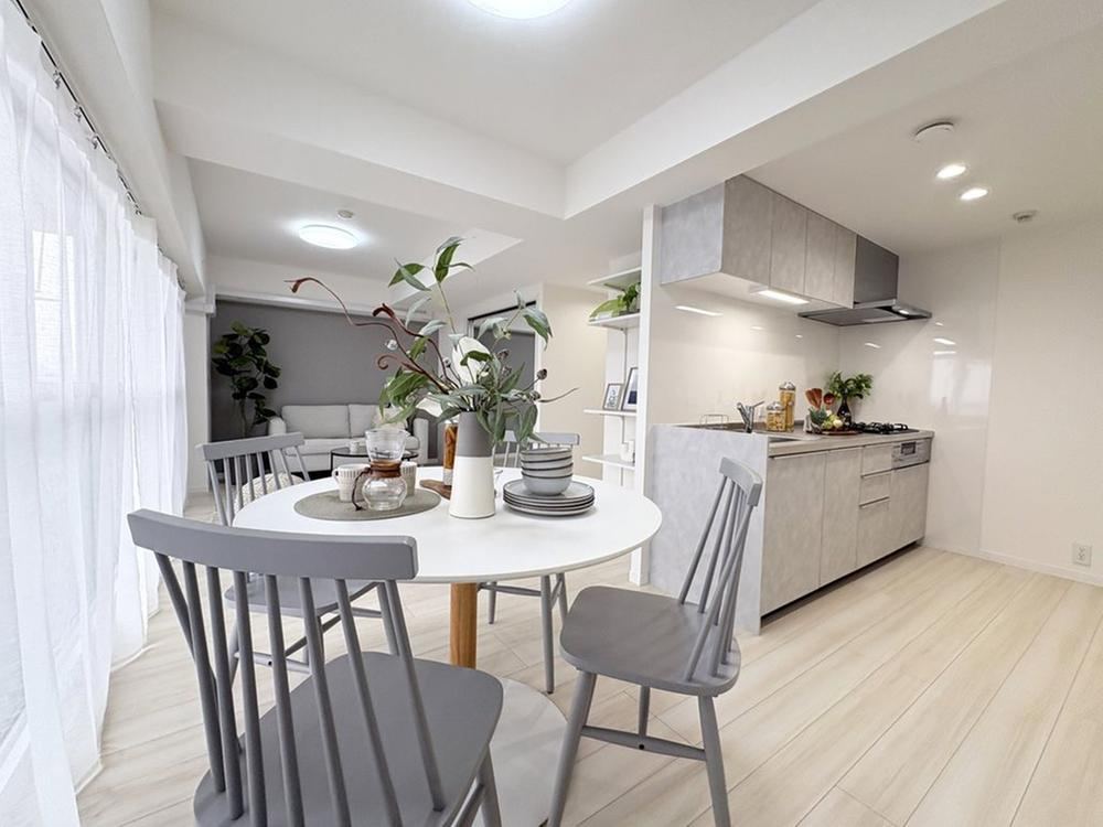 3LDK apartment in Niiza, Saitama - Photo 1