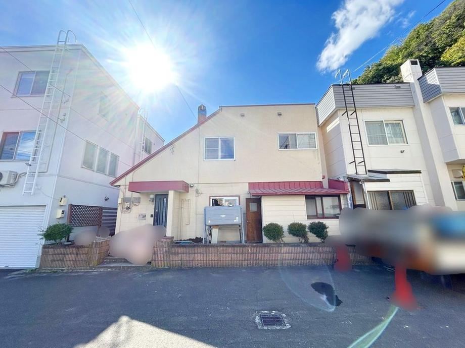 135 m² land in Chuo Ward, Sapporo, Hokkaido - Photo 1