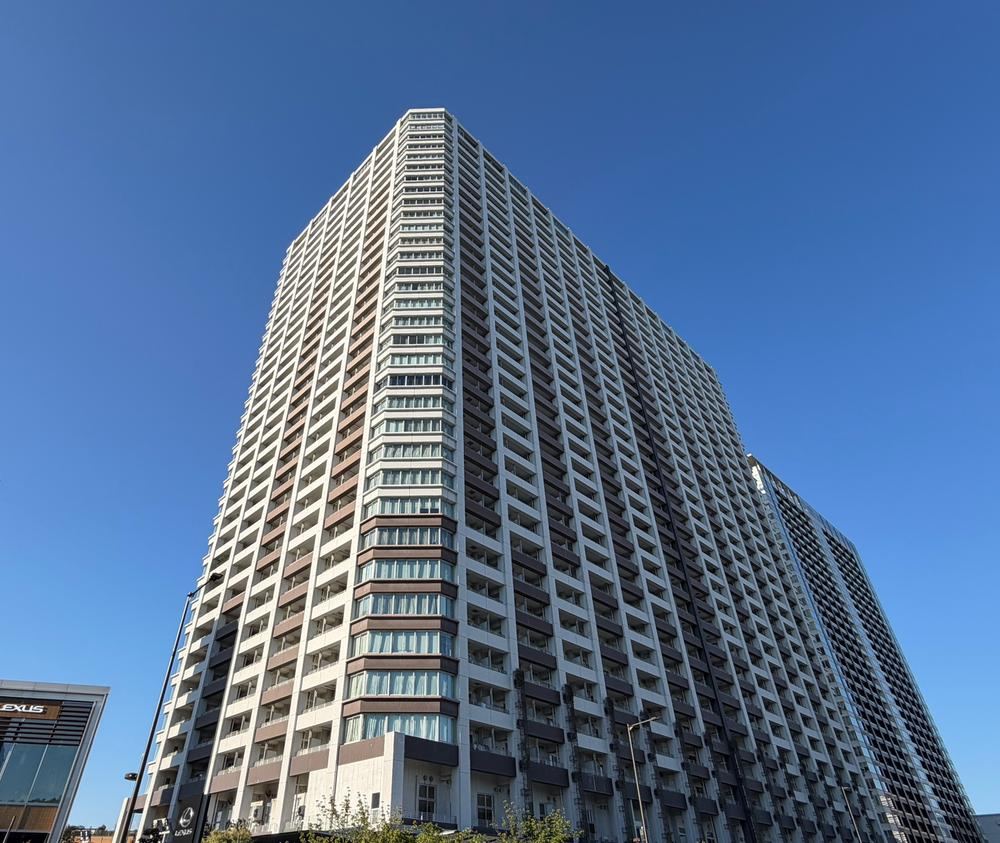 1LDK apartment in Koto Ward, Tokyo - Photo 1
