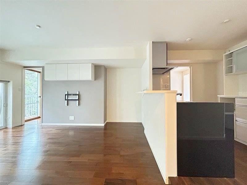 3LDK apartment in Ashiya, Hyogo - Photo 1