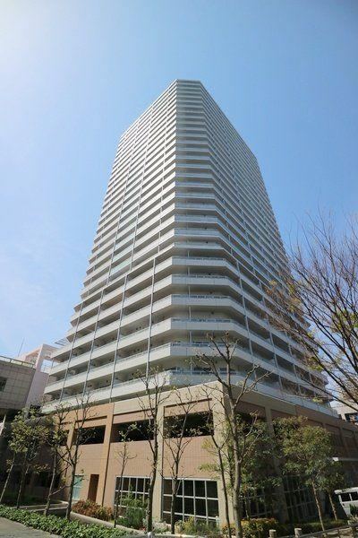 3LDK apartment in Totsuka Ward, Yokohama, Kanagawa - Photo 1