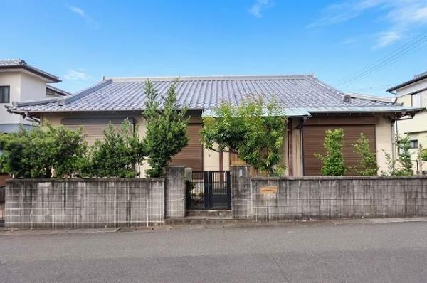 6LDK house in Nobeoka, Miyazaki - Photo 1