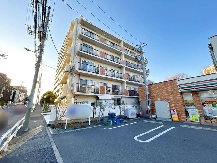 2LDK apartment in Setagaya Ward, Tokyo - Photo 1