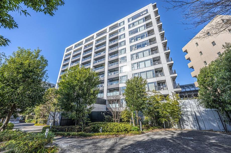 3LDK apartment in Setagaya Ward, Tokyo - Photo 1