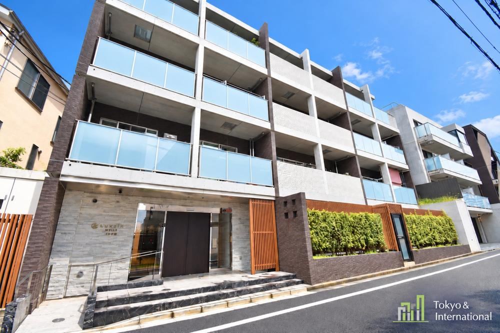 3LDK apartment in Setagaya Ward, Tokyo - Photo 1