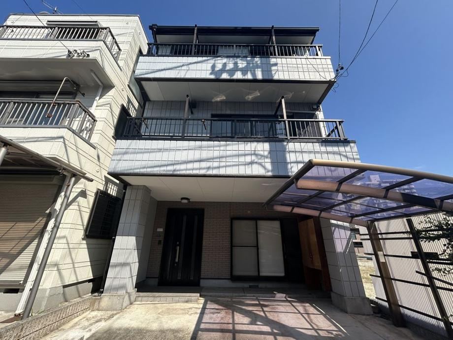 5LDK house in Nishi Ward, Nagoya, Aichi - Photo 1